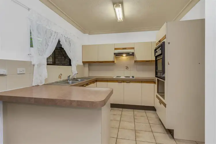 Fifth view of Homely unit listing, 2/25 Atthow Parade, Nundah QLD 4012