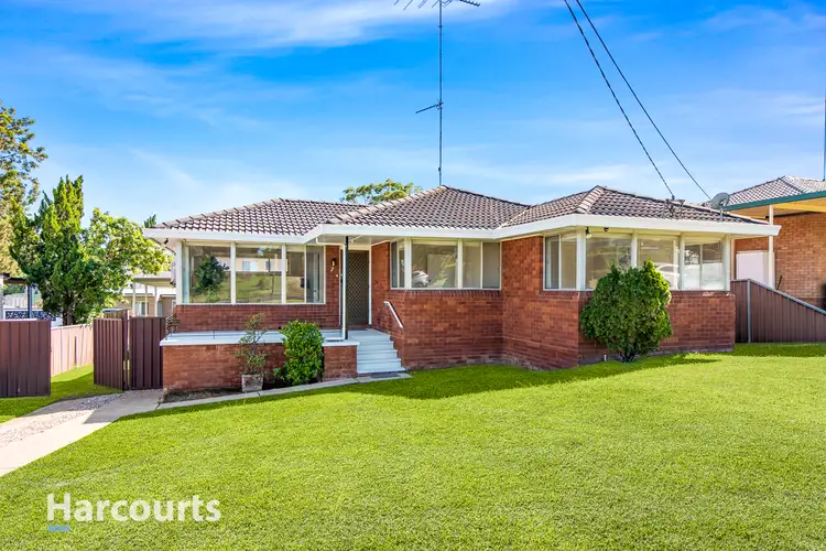 7 Burgess Road, South Penrith NSW 2750