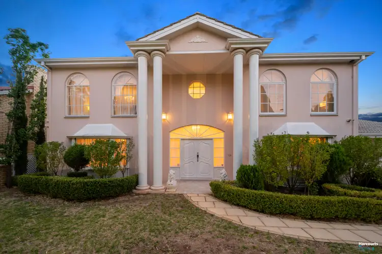 11 Crompton Drive