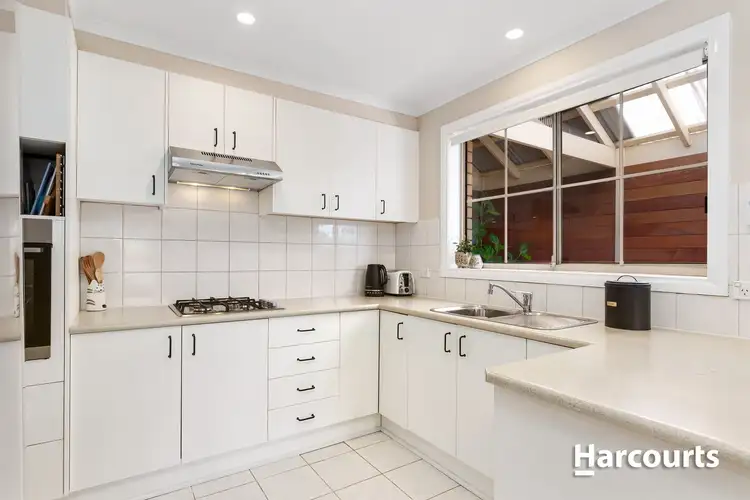 Fifth view of Homely house listing, 1/5 Emerald Court, Narre Warren VIC 3805