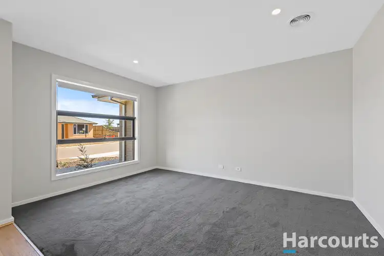 Fifth view of Homely house listing, 7 Kurrajong Road, Warragul VIC 3820