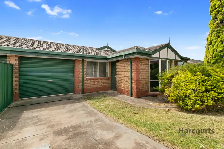 Second view of Homely house listing, 2/5 Berenwode Circuit, Morphett Vale SA 5162
