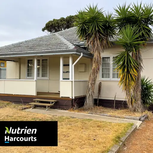 8 Whitehead Road, Gnowangerup WA 6335
