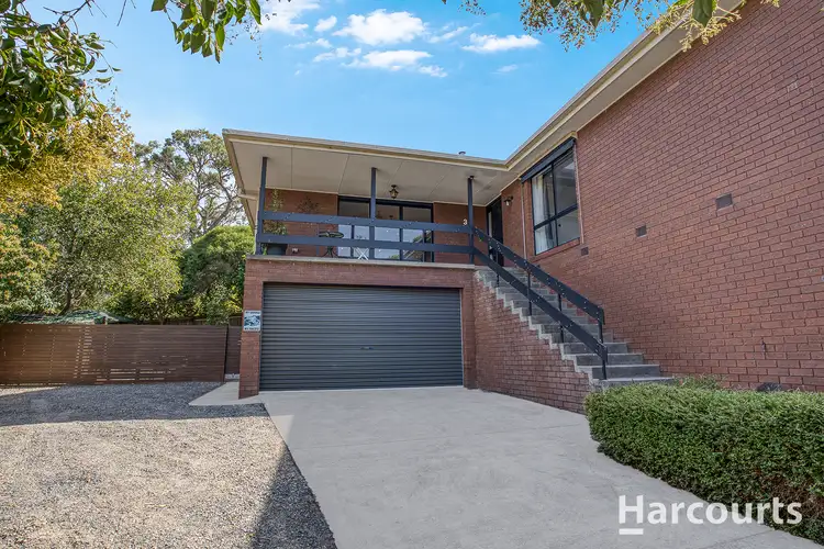Second view of Homely house listing, 3 Gwyn Rise, Vermont South VIC 3133