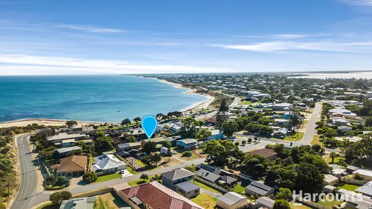 1/8 Eone Street, Falcon WA 6210