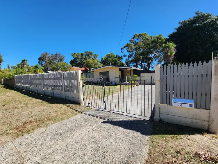 14 Ferrara Way, Girrawheen WA 6064