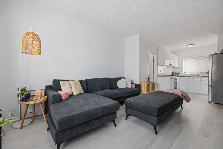 2/17 Clegowie Street, West Beach SA 5024