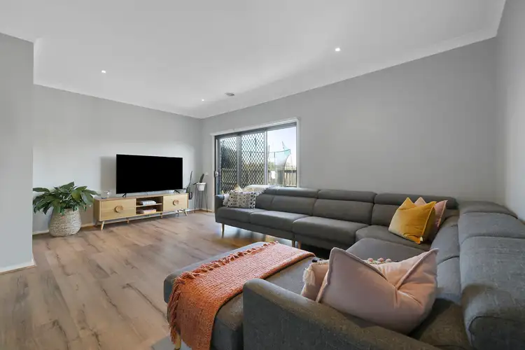 Fifth view of Homely house listing, 12 Sunridge Avenue, Warragul VIC 3820