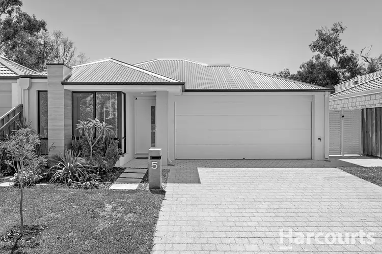 Main view of Homely house listing, 5 Egret Point, Halls Head WA 6210