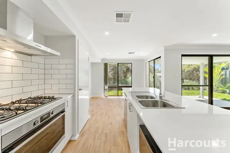 Sixth view of Homely house listing, 5 Egret Point, Halls Head WA 6210