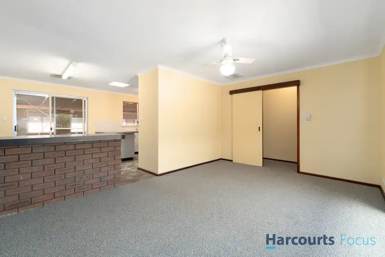 Fourth view of Homely house listing, 6 Curlew Court, Kelmscott WA 6111
