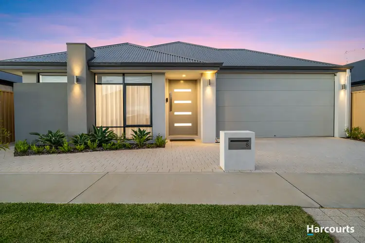 8 Ioppolo Court, Sinagra WA 6065