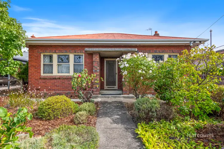 36 Tower Road, New Town TAS 7008