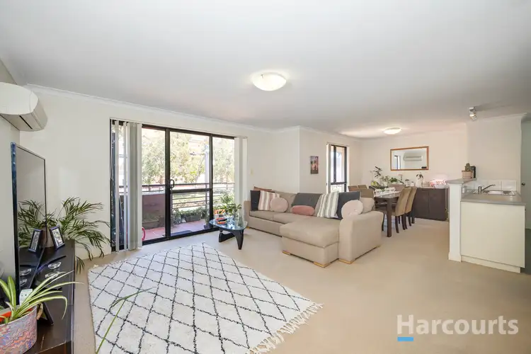 8/174 Lakeside Drive, Joondalup WA 6027