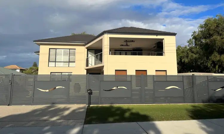 27 King Street