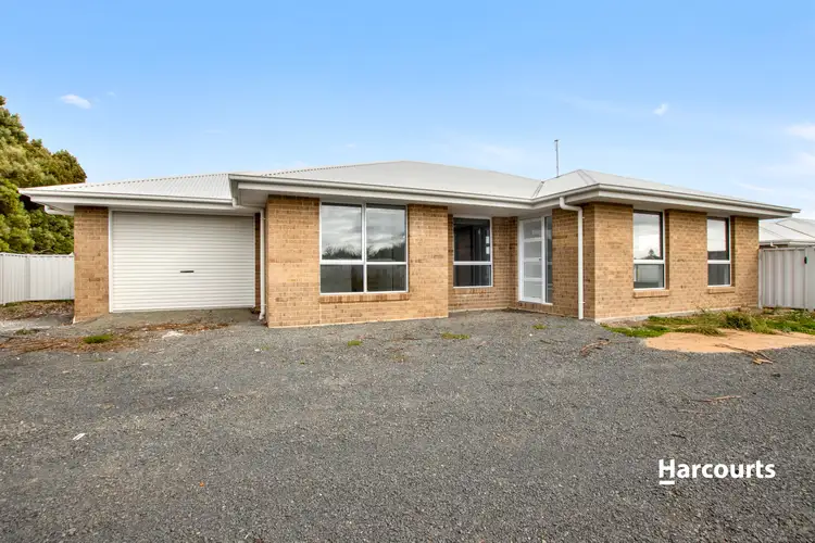 2/5 Sandy Crescent, Wynyard TAS 7325