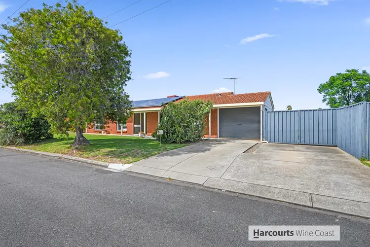 2 Leawarra Avenue, Seaford SA 5169