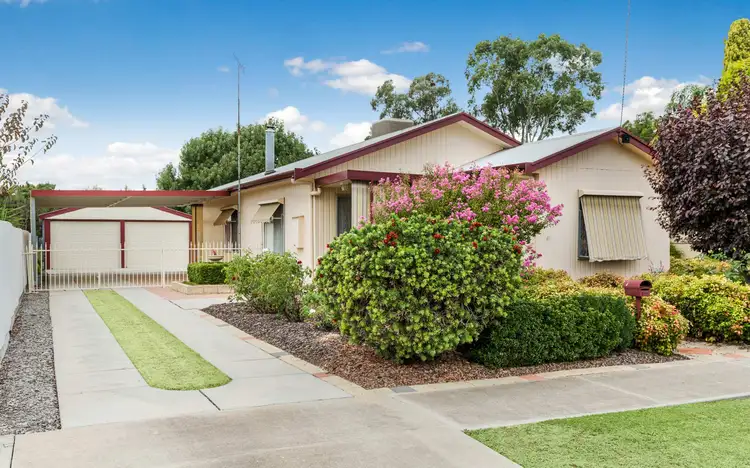 41 Carbine Street, Kerang VIC 3579