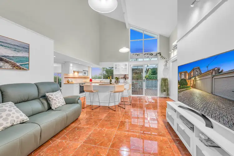 Sixth view of Homely house listing, 8 Eagle Court, Vermont South VIC 3133