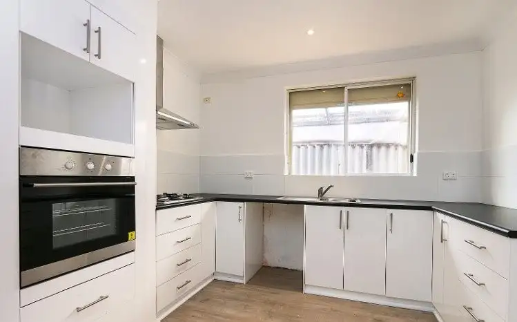 Second view of Homely house listing, 10 Boronia Close, Camillo WA 6111