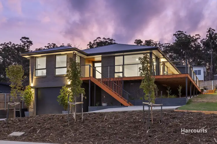 16 Reeves Crescent, Kingston TAS 7050