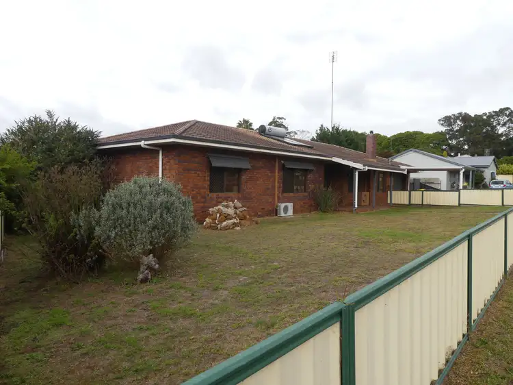 14 Collier Street, Manjimup WA 6258