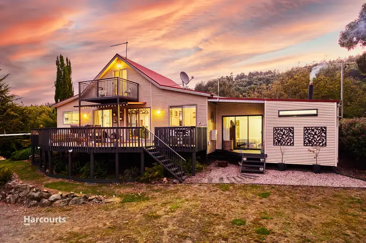 302 Dickensons Creek Road, Glen Huon TAS 7109