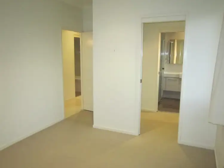 Fourth view of Homely unit listing, 8/63 Bellevue Terrace, St Lucia QLD 4067