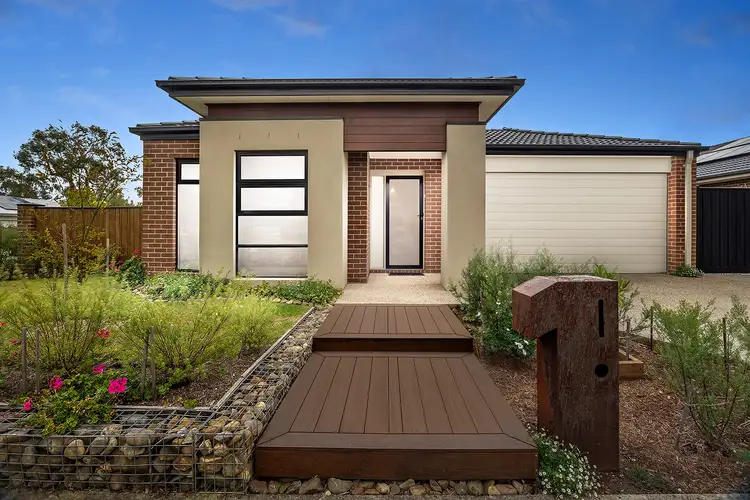 1 Alan George Terrace, Somerville VIC 3912