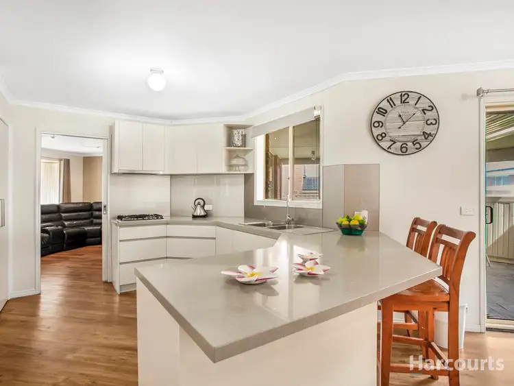 Second view of Homely house listing, 5 Gull Way, Narre Warren South VIC 3805