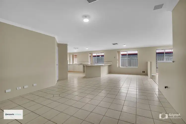 Fifth view of Homely house listing, 397 Kingsway, Landsdale WA 6065
