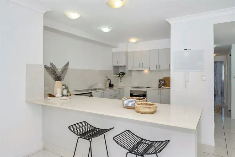 Sixth view of Homely unit listing, 10/51-61 Harold Street, West End QLD 4810