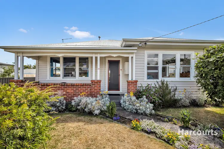 19 Leven Street, Ulverstone TAS 7315