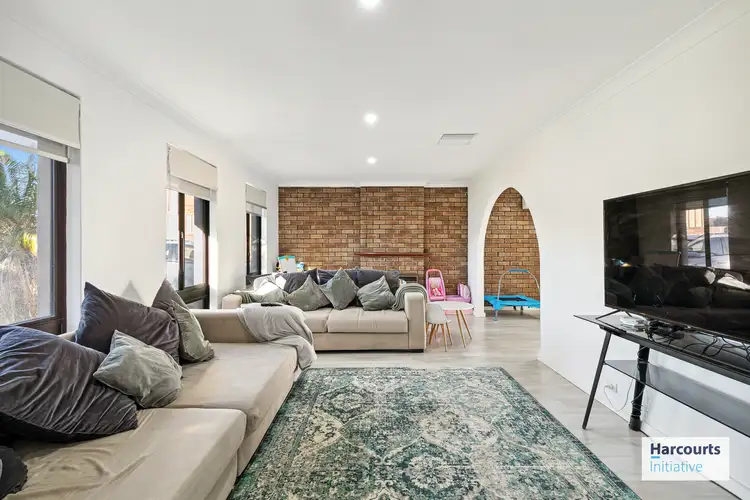 52 Grebe Street, Stirling WA 6021