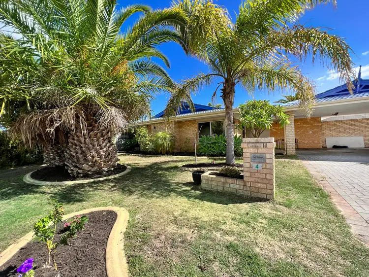 Second view of Homely house listing, 4 Limosa Glade, Warnbro WA 6169
