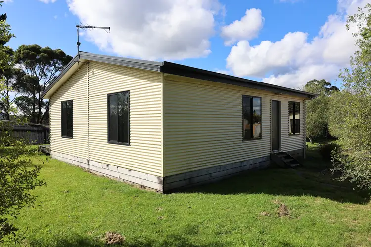 1/15 Gellibrand Street, Zeehan TAS 7469