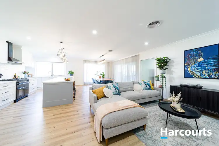 Fifth view of Homely house listing, 14 Orchard Court, Drouin VIC 3818