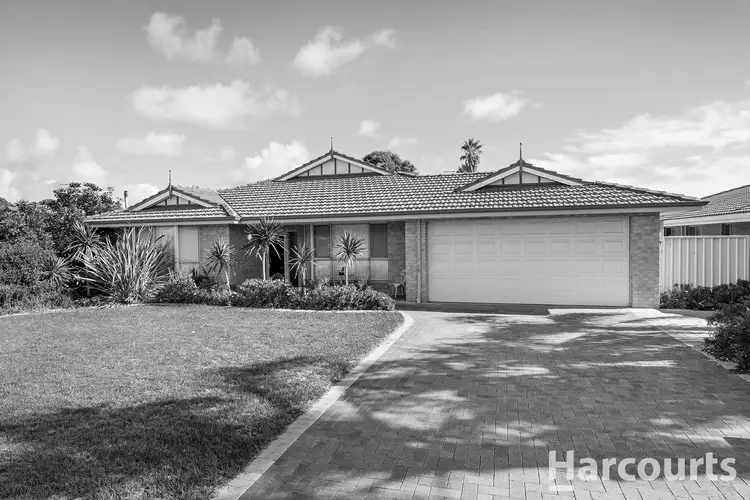 24 Vermont Avenue, Meadow Springs WA 6210