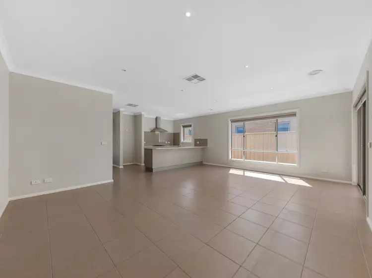 Fourth view of Homely house listing, 15 Creek View End, Wangaratta VIC 3677