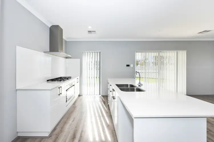 Seventh view of Homely house listing, 21 Canister Rise, Alkimos WA 6038