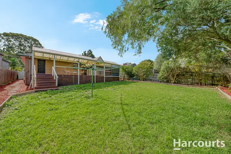 Second view of Homely house listing, 8 Minchinbury Drive, Vermont South VIC 3133