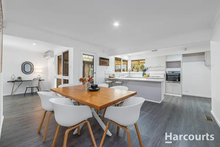 Sixth view of Homely house listing, 8 Minchinbury Drive, Vermont South VIC 3133