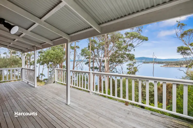 104 Williams Road, Randalls Bay TAS 7112