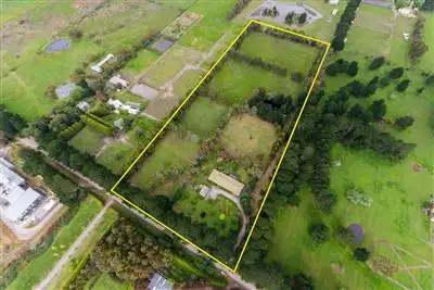 10 Webbs Lane, Somerville VIC