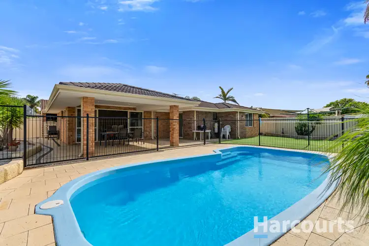 18 Pebblewood Road, Woodvale WA 6026