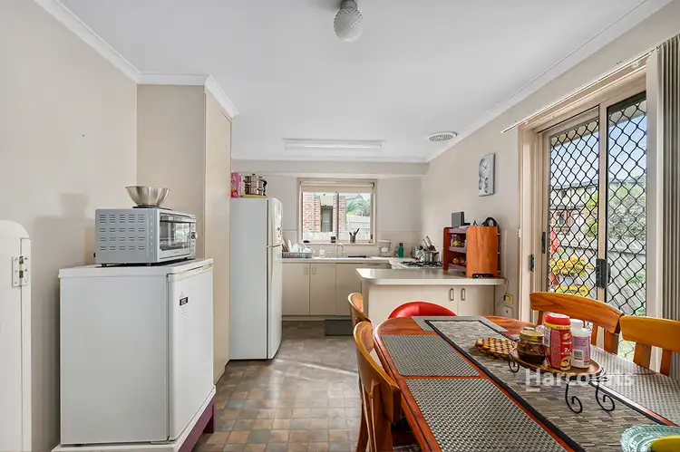Fourth view of Homely block of units listing, 1 Charles Avenue, Hallam VIC 3803