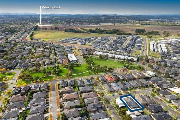 Fifth view of Homely house listing, 4 Gooseberry Mews, Berwick VIC 3806