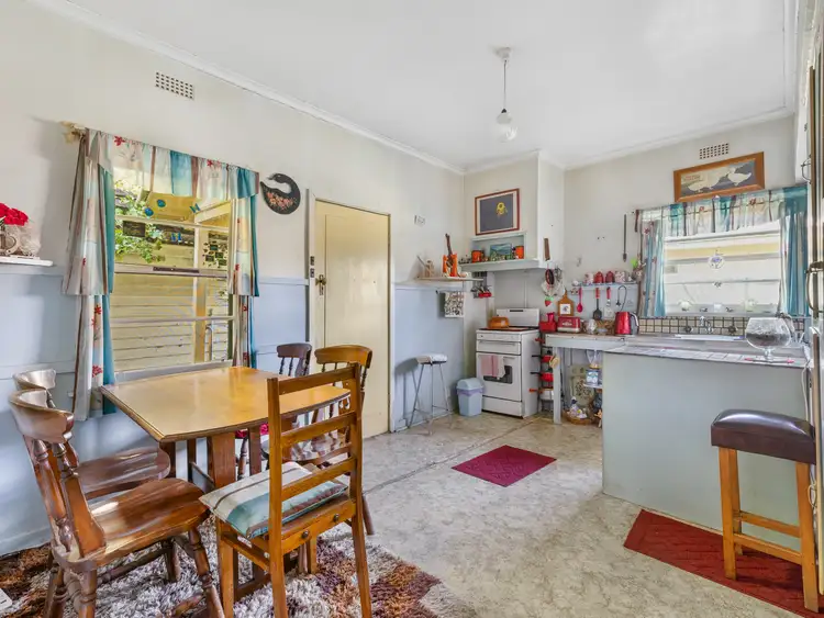 Second view of Homely house listing, 5 Silverwood Grove, Wangaratta VIC 3677