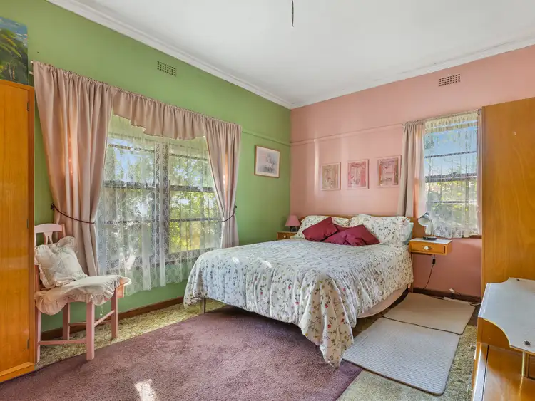 Fourth view of Homely house listing, 5 Silverwood Grove, Wangaratta VIC 3677