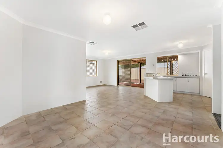 Sixth view of Homely house listing, 2 Zodiac Court, Greenfields WA 6210